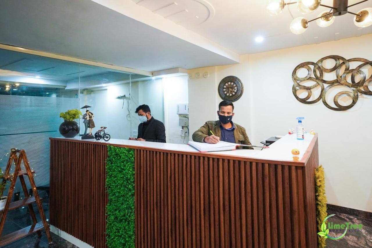 Lime Tree Hotel Near 32Nd Avenue Sector 29 Ґурґаон Екстер'єр фото