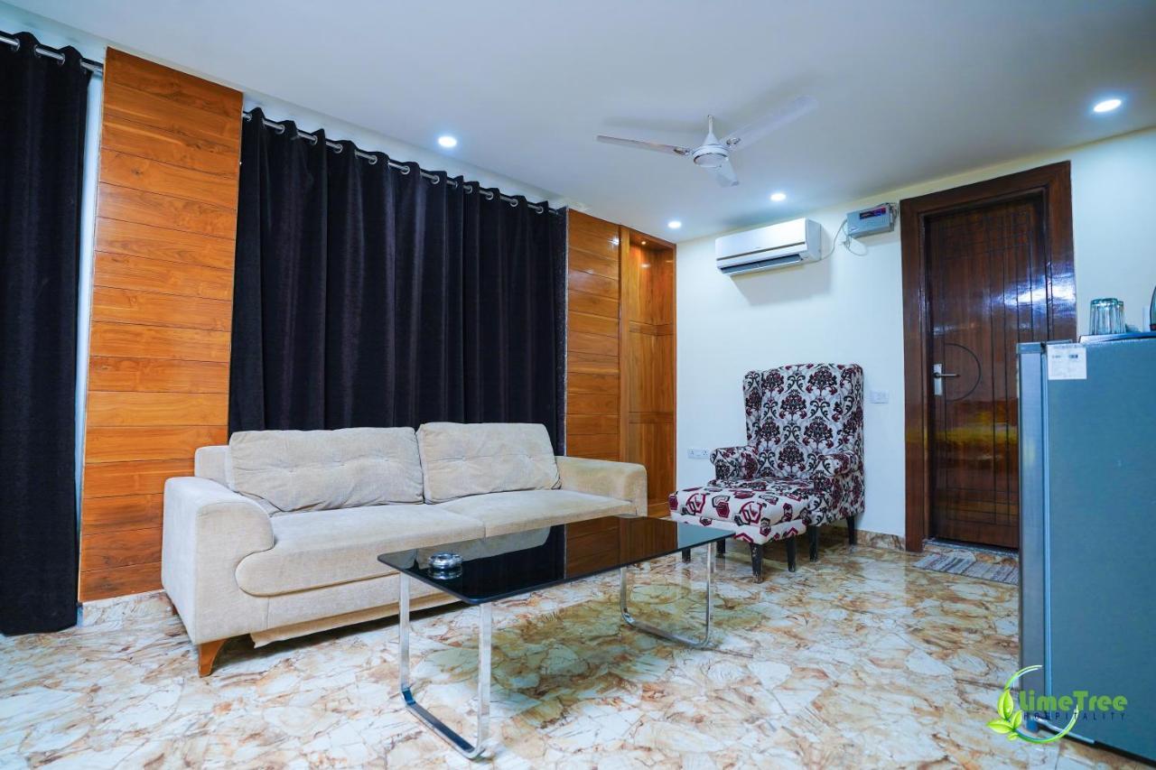 Lime Tree Hotel Near 32Nd Avenue Sector 29 Ґурґаон Екстер'єр фото