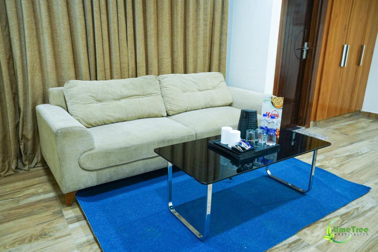 Lime Tree Hotel Near 32Nd Avenue Sector 29 Ґурґаон Екстер'єр фото